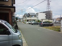 002.jpg