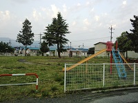 003.jpg