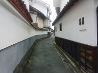 002.jpg